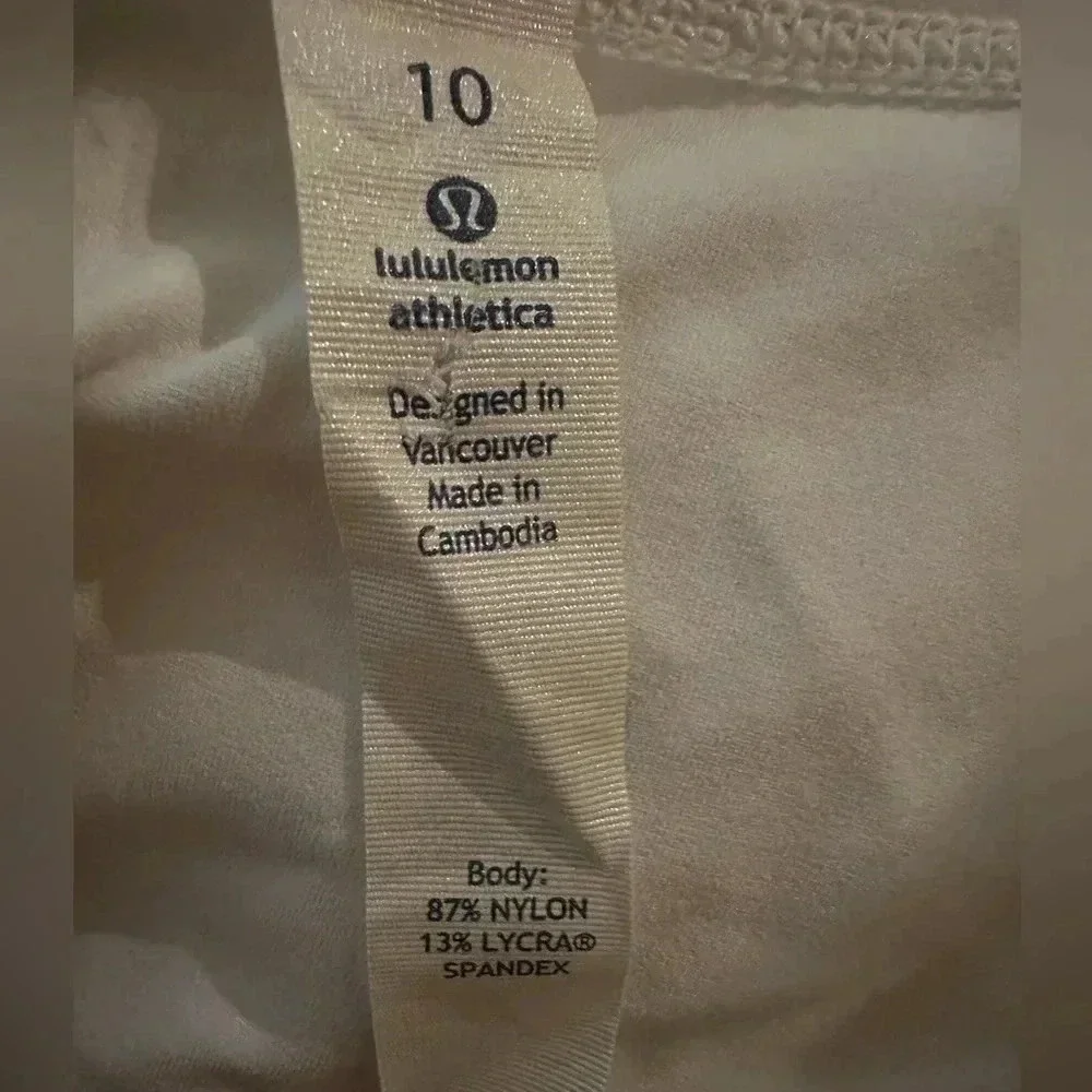 Lululemon Athletica white tank tops size 10